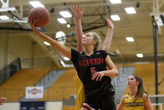 2023-4-2-WAVOR-Girls-GAME-2584-NR-clear